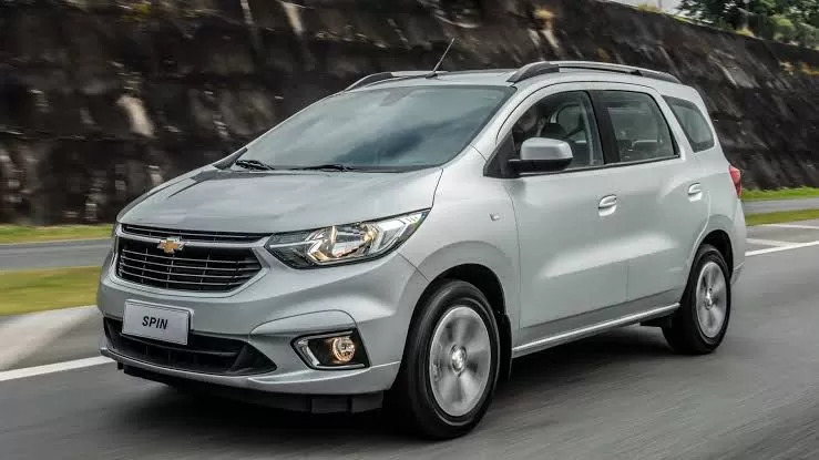 Locação de Carros 7 lugares